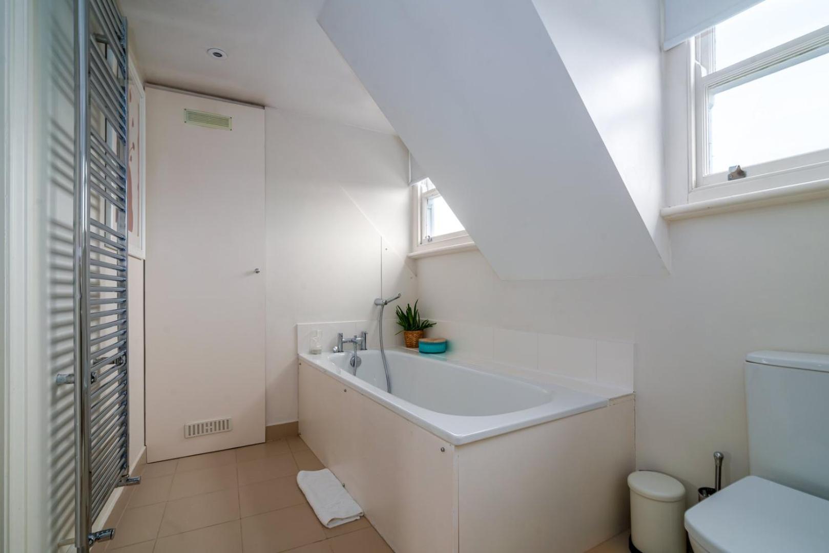 Case de vacanță Guestready - Family With Garden For 6 *